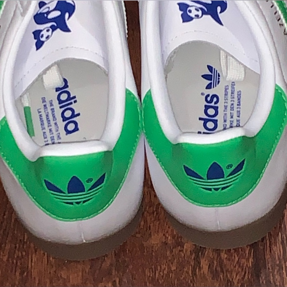 Adidas men size 10.5 - Picture 11 of 16